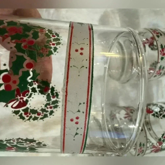 Vintage Indiana Glass Wreath Christmas Glasses - Picture 10 of 10